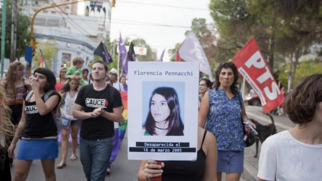 imagen El grito, en imágenes, de los desaparecidos en democracia