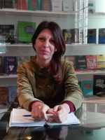 LITERATURA Y OTRAS HIERBAS, CON VALENTINA GONZÀLEZ