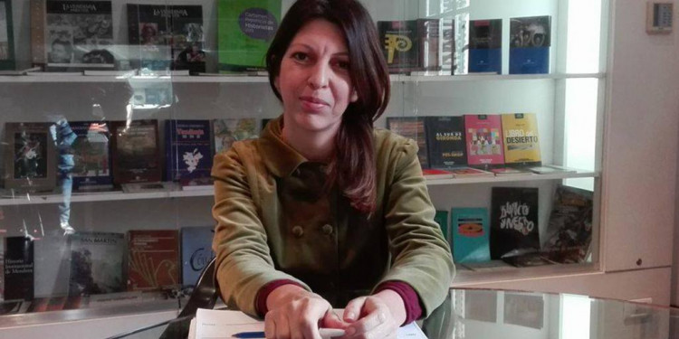 LITERATURA Y OTRAS HIERBAS, CON VALENTINA GONZÀLEZ