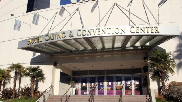 imagen Cornejo se aleja de la queja salarial del Casino Cóndor