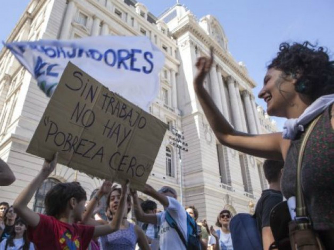 Ley antidespidos: "propone medidas para limitar la pérdida de los puestos de trabajo"