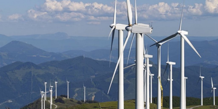 El Gobierno oficializó los pliegos para la licitación de energías renovables