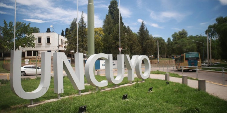 Balotaje en la UNCUYO: la comunidad universitaria elige a su nueva conducción