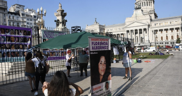 Se conmemora el Día Internacional de la Mujer con marchas en todo el ...