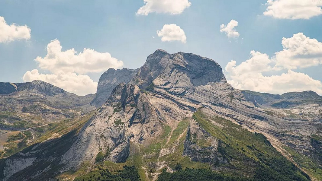 El cambio climático está resquebrajando las montañas y cada vez hay más desprendimientos