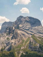 El cambio climático está resquebrajando las montañas y cada vez hay más desprendimientos