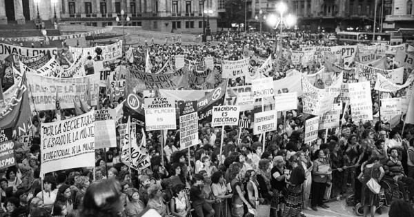 Más urgente que nunca: el 8M frente a los ataques a nuestros derechos ...
