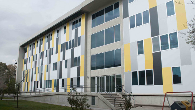 imagen Inauguran edificio del IHEM