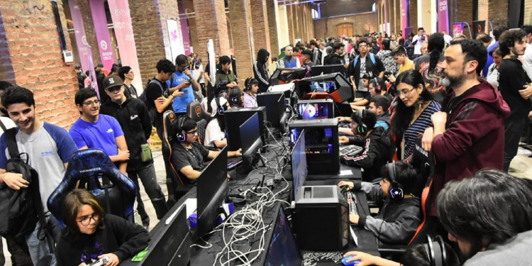 "Underc0de Day 2025", la expo de tecnología, innovación y cultura digital de Mendoza