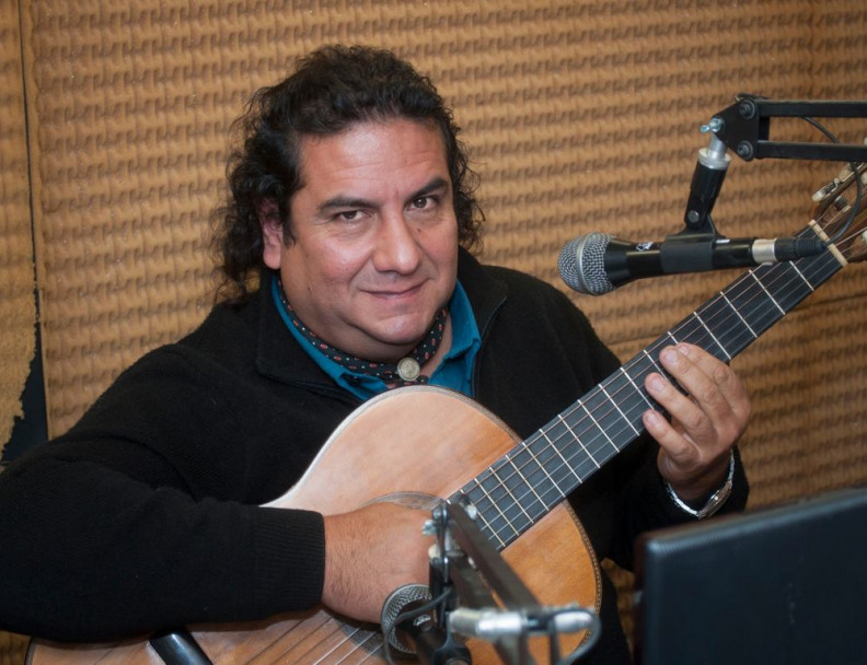 imagen Entrevista: Rubén Giménez, cantor de las cosas nuestras 