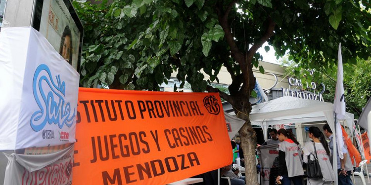 El Movimiento Obrero Organizado de Mendoza repudió los despidos 