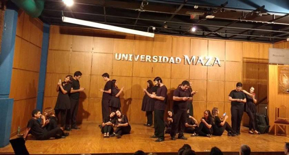 Coradictos vuelve con De amores y no tanto