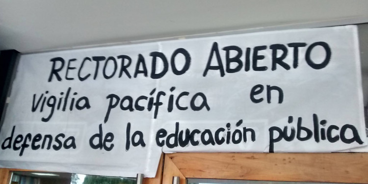 Vigilia de los estudiantes