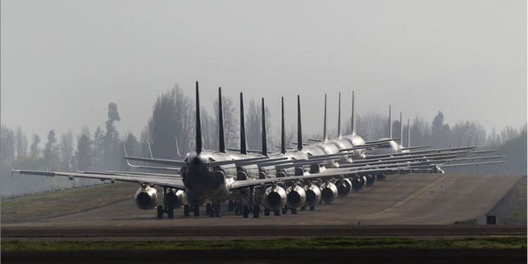 Trastornos por varios vuelos cancelados de Aerolíneas y Austral 