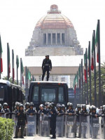 México: tras la represión, los muertos ascienden a 12