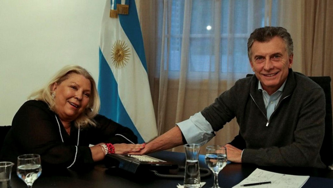 Carrió: "Estoy al lado de Macri, sobre todo en las crisis"