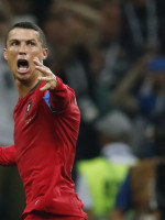 España y Portugal protagonizaron el primer partidazo del Mundial