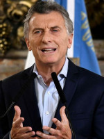 Sondeo: la imagen de Macri cayó por la crisis económica