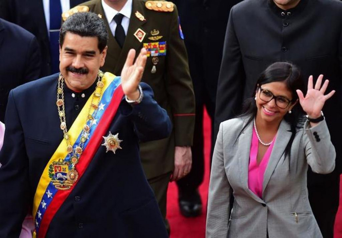 Maduro renovó, sin caras nuevas, su gabinete de gobierno