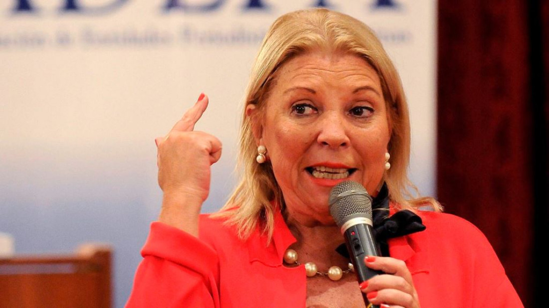 De Carrió a Macri: "No volvamos al pasado"