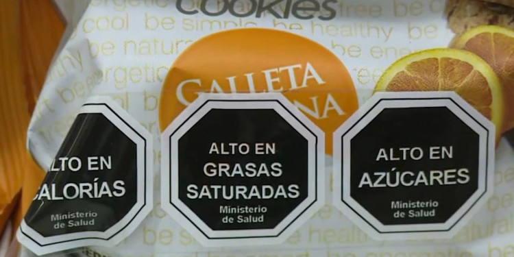 La meta principal del etiquetado frontal: promover la alimentación saludable