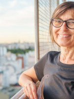 Mujeres en la ciencia: "Antes de llegar al techo, tenés que desenvolverte en un laberinto"