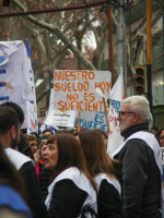 "Es un paro histórico", coinciden los gremios que reclaman urgente recomposición de los salarios