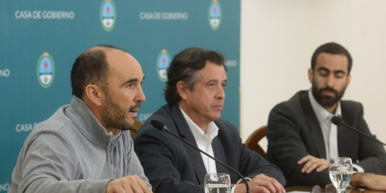 El Gobierno provincial criticó con dureza el paro del SUTE