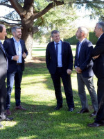 Con una reunión en Olivos, debutó la nueva mesa política