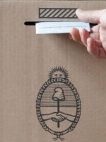 El desdoblamiento electoral: un juego de tradiciones, leyes y estrategias que se repetirá en 2023