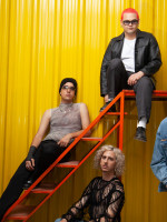 1915 vuelve a las bases con su disco "Fuera de su lugar"