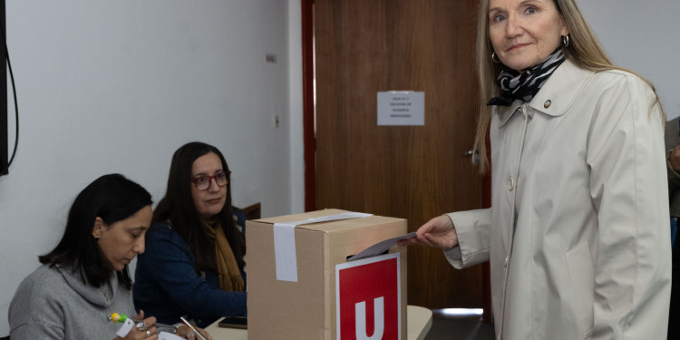 Adriana García es la rectora electa de la UNCUYO: "Ganó la diversidad"