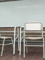 Denuncian despidos de docentes de escuelas privadas