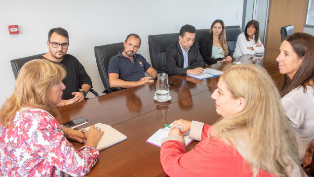 imagen Paros en la UNCUYO: autoridades recibieron a un grupo de padres de colegios universitarios