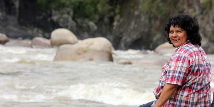 Asesinaron a la dirigente ambientalista indígena hondureña Berta Cáceres