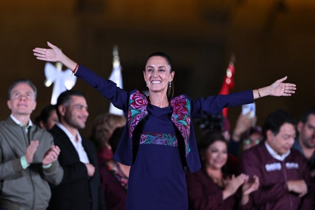 Con perfil progresista pero en tensión con los feminismos, asumirá la primera presidenta de México