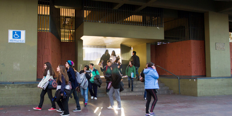 "Necesitamos que los estudiantes vuelvan a clases"