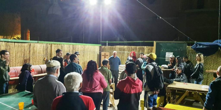 El esfuerzo del voluntariado no alcanza para cambiar la realidad de las personas en situación de calle