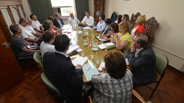 imagen Bullrich: "Queremos que los maestros vuelvan a trabajar con dignidad"