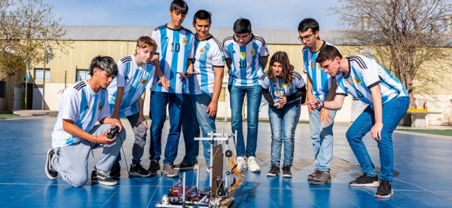 Estudiantes de Mendoza conforman la Selección Argentina de Robótica
