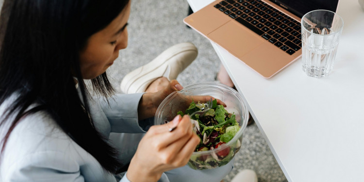 Ocho de cada 10 trabajadores argentinos sufre vulnerabilidad alimentaria en su jornada laboral