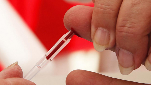 imagen "Hacete el test. Sumá tu gotita", la campaña para promover el testeo de VIH