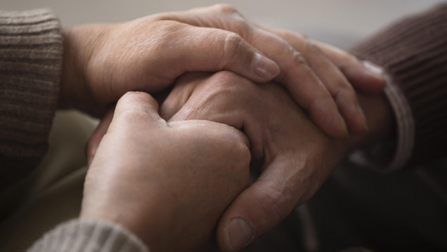 imagen "Nadie puede subsistir sin el cuidado de otro"