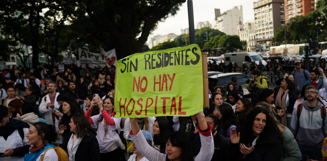 Hospital Garrahan: residentes mal pagos y crisis sanitaria