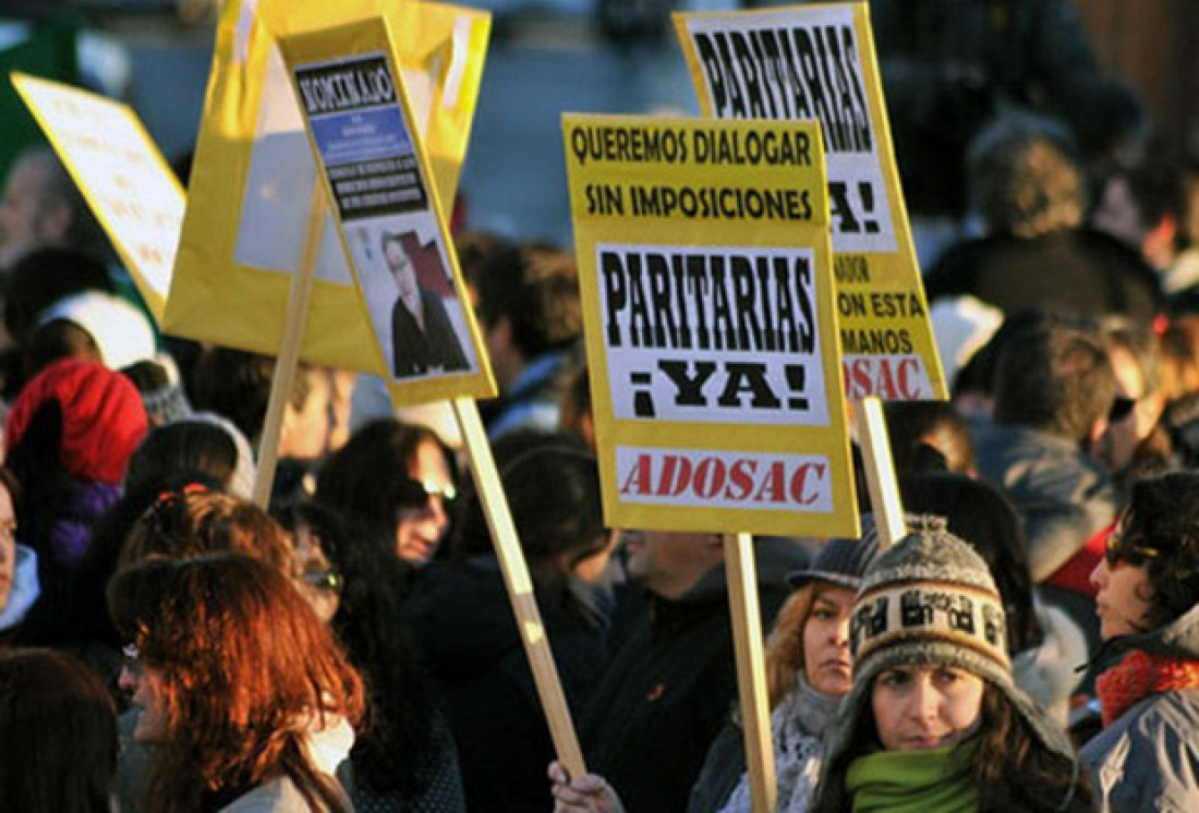 Santa Cruz: en el día 49 de paro, docentes y Gobierno vuelven a negociar