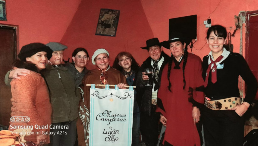 imagen que ilustra noticia Mujeres Camperas tomaron las riendas, les pusieron sillas a los caballos y voz a las silenciadas
