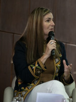 Educación y tecnología digital: "Tenemos una tendencia a dejar de pensar por nosotros mismos"