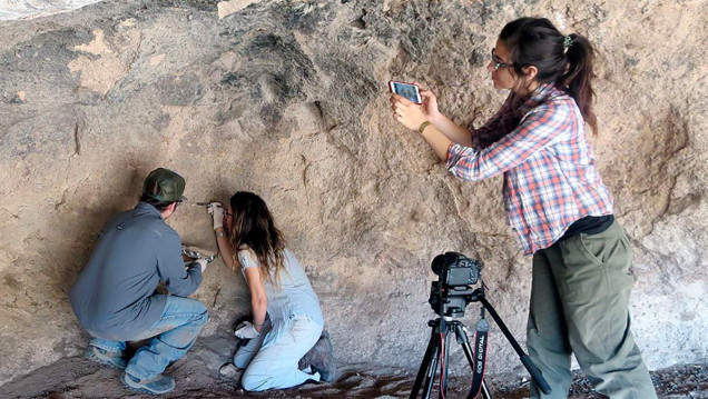 imagen Arte rupestre: hallaron las inscripciones más antiguas de Sudamérica en Neuquén
