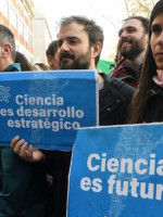 La comunidad científica advierte que el DNU amenaza los recursos naturales y la soberanía nacional