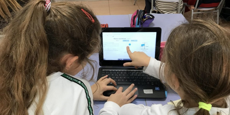 Educación y conectividad: un millón de estudiantes asisten a escuelas sin internet en Argentina